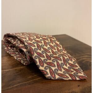 HART SCHAFFNER MARX Men's 100% Silk Necktie Italian Designer Paisley